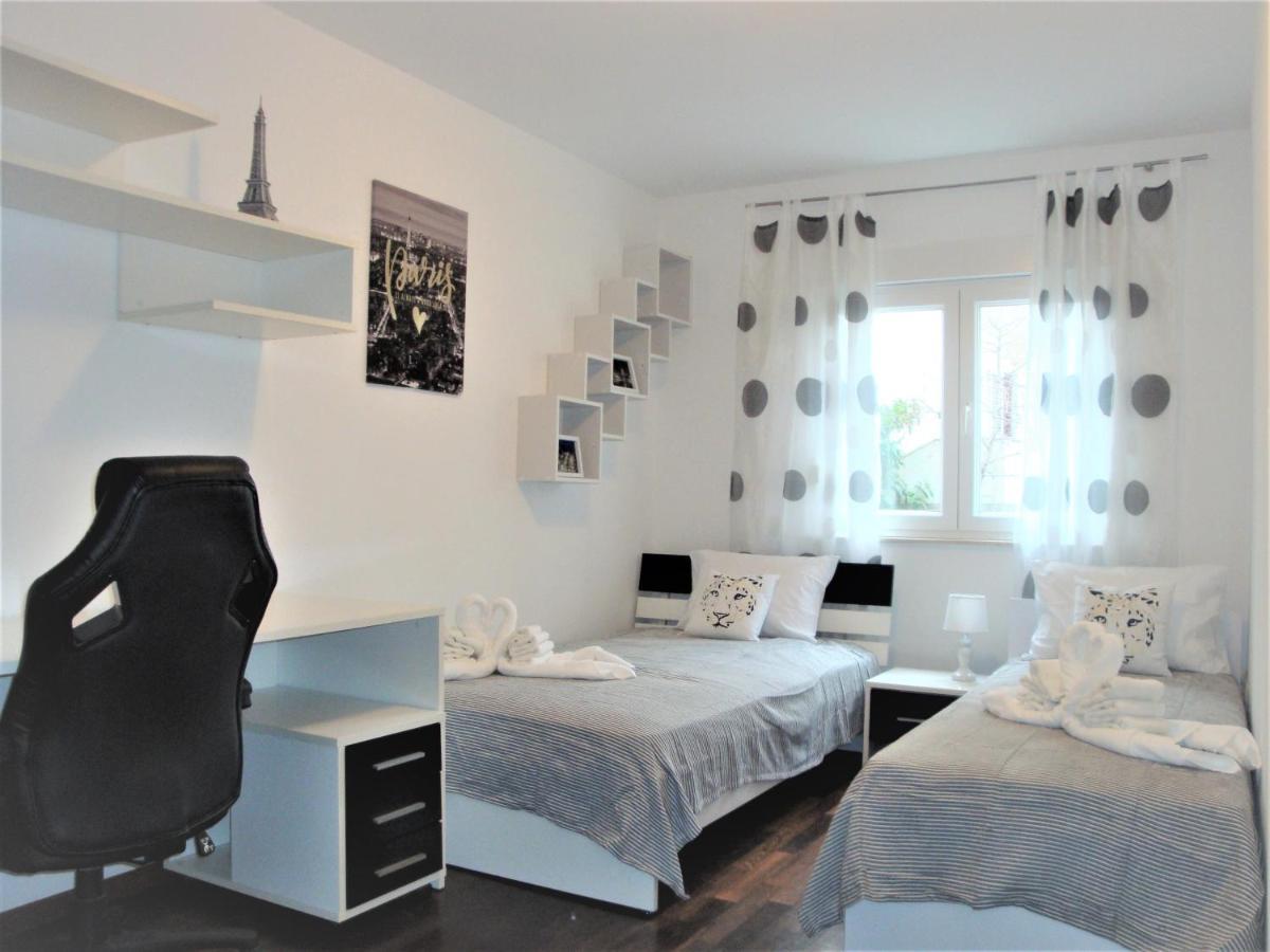 Viktoria - Apartment
