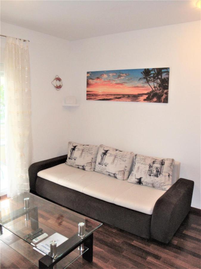 Viktoria - Apartment